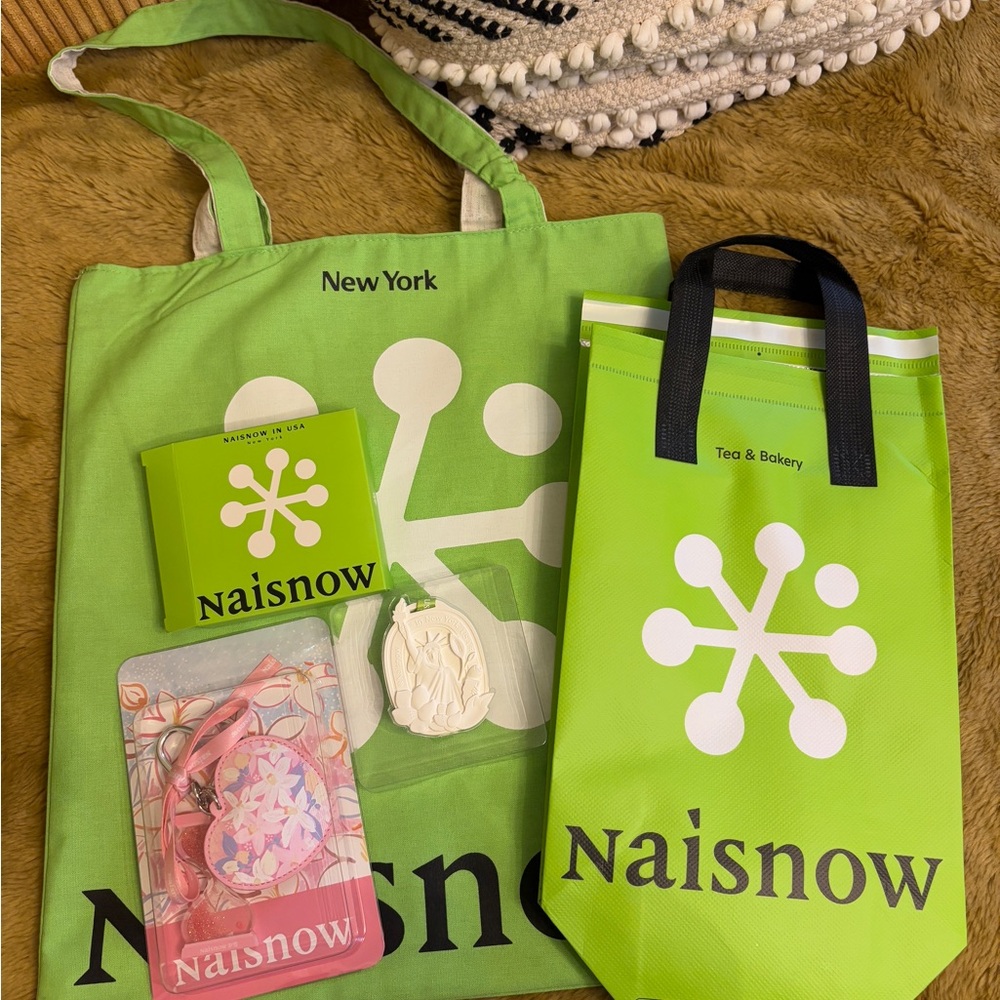 Jasmine Tea Stone Diffuser, Fragrance Charm, and tote bag